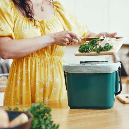 Straight 5 Litre Green Kitchen Caddy | In Situ Shot