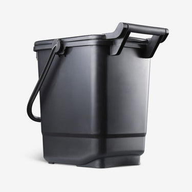 Straight 23 Litre Black Caddy | Studio Shot