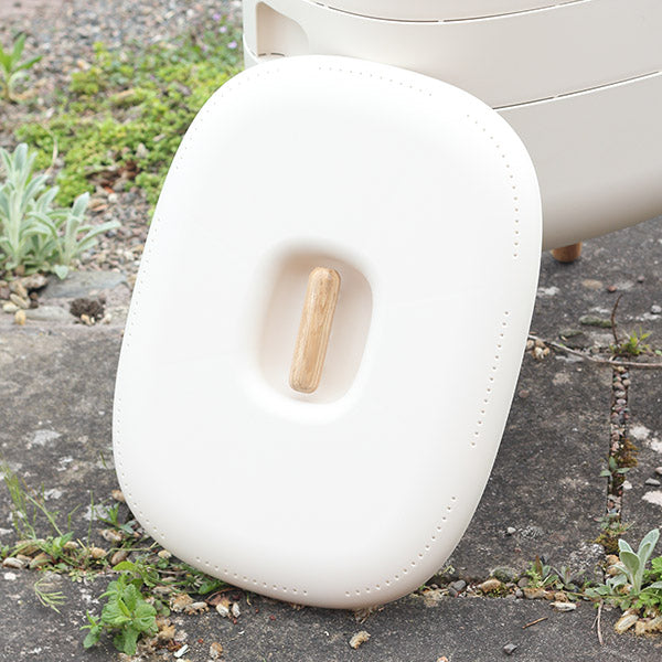 Urbalive Cream Worm Farm + Starter Kit + Worms